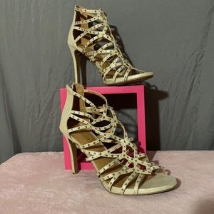 Report Gladiator High Heels 👠